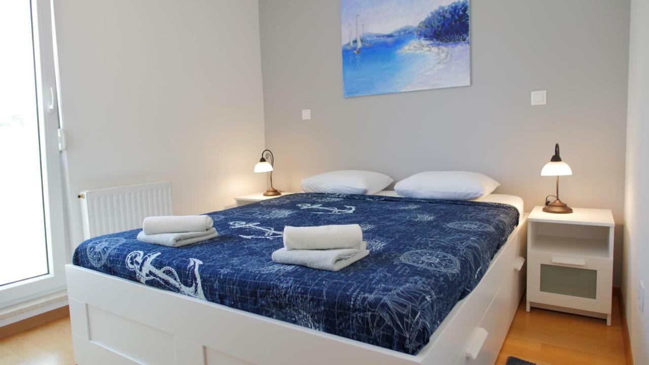 Paradiso Apartment Pola Esterno foto